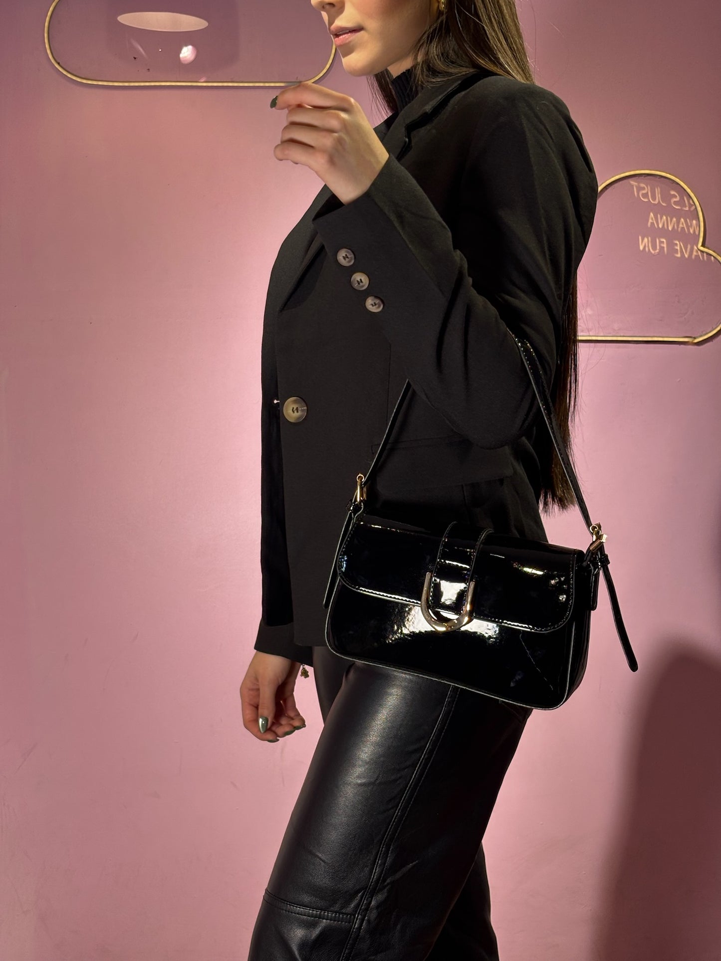 Blazer manga larga negro de botones marrón