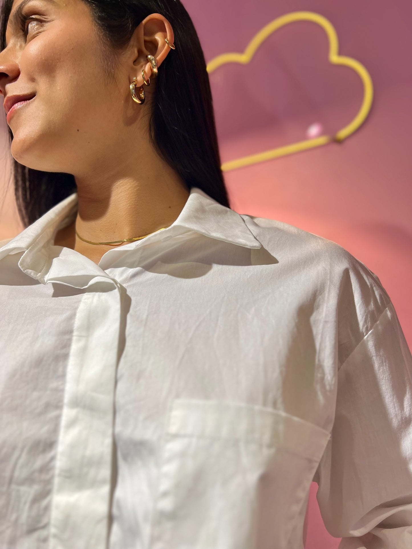 Camisa con bolsillo asimétrica blanca