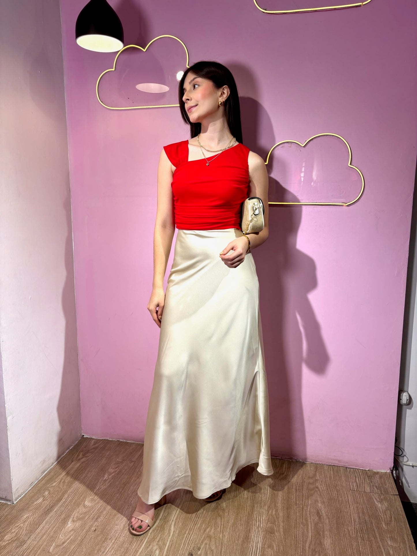 Top de malla rojo de tirante asimétrico