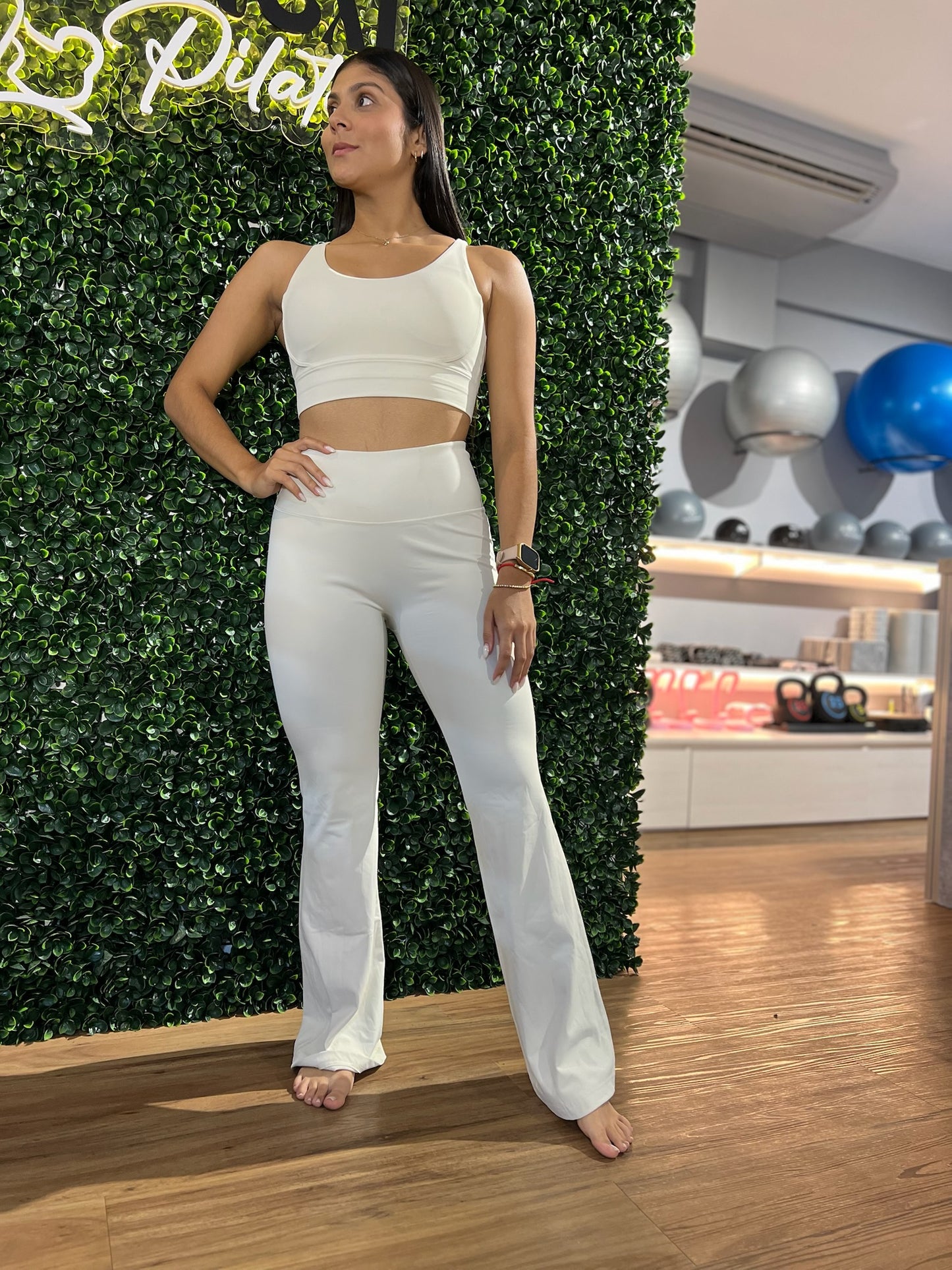 Leggin deportivo campana beige