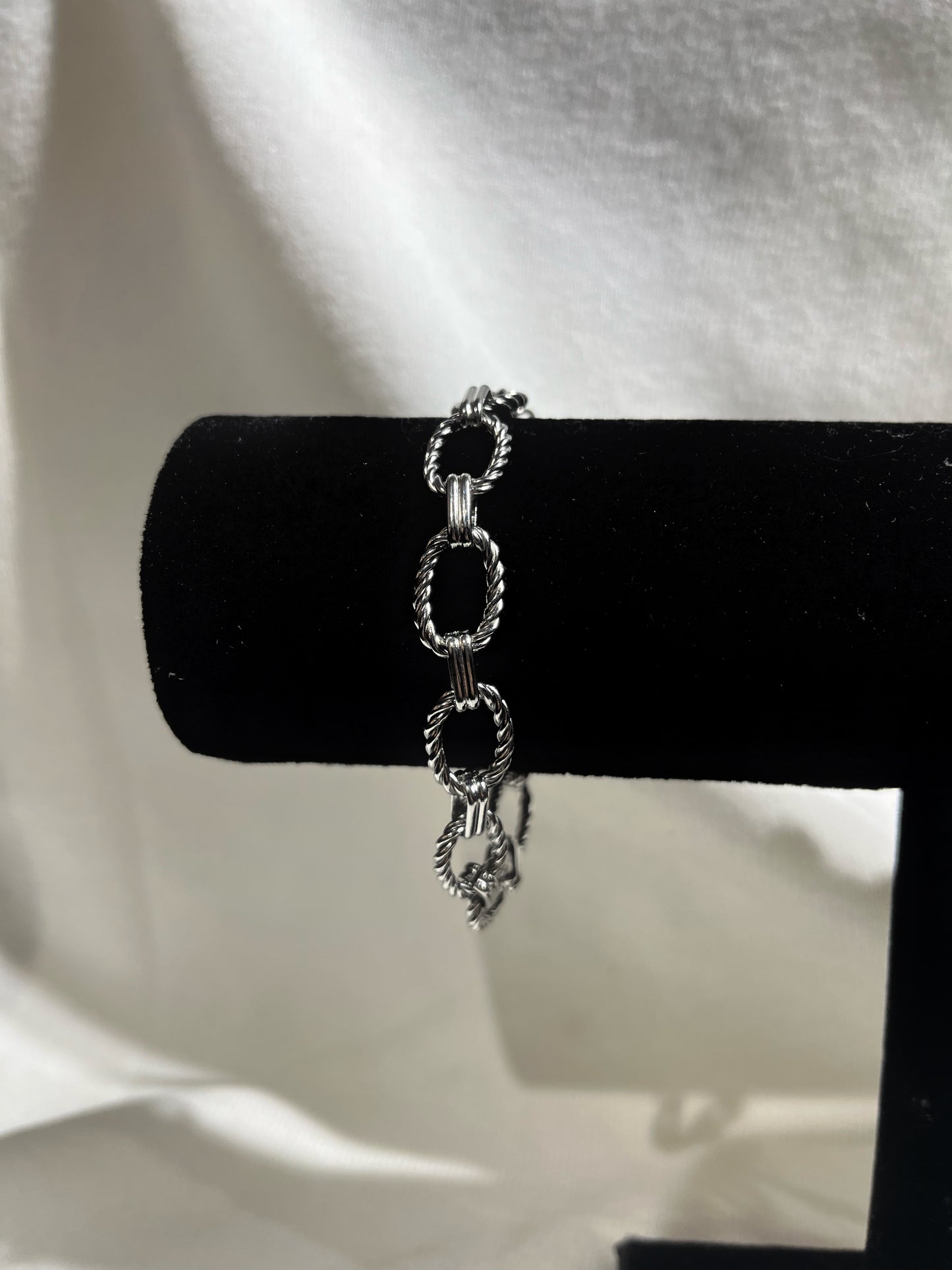 Pulsera de cadena plateada