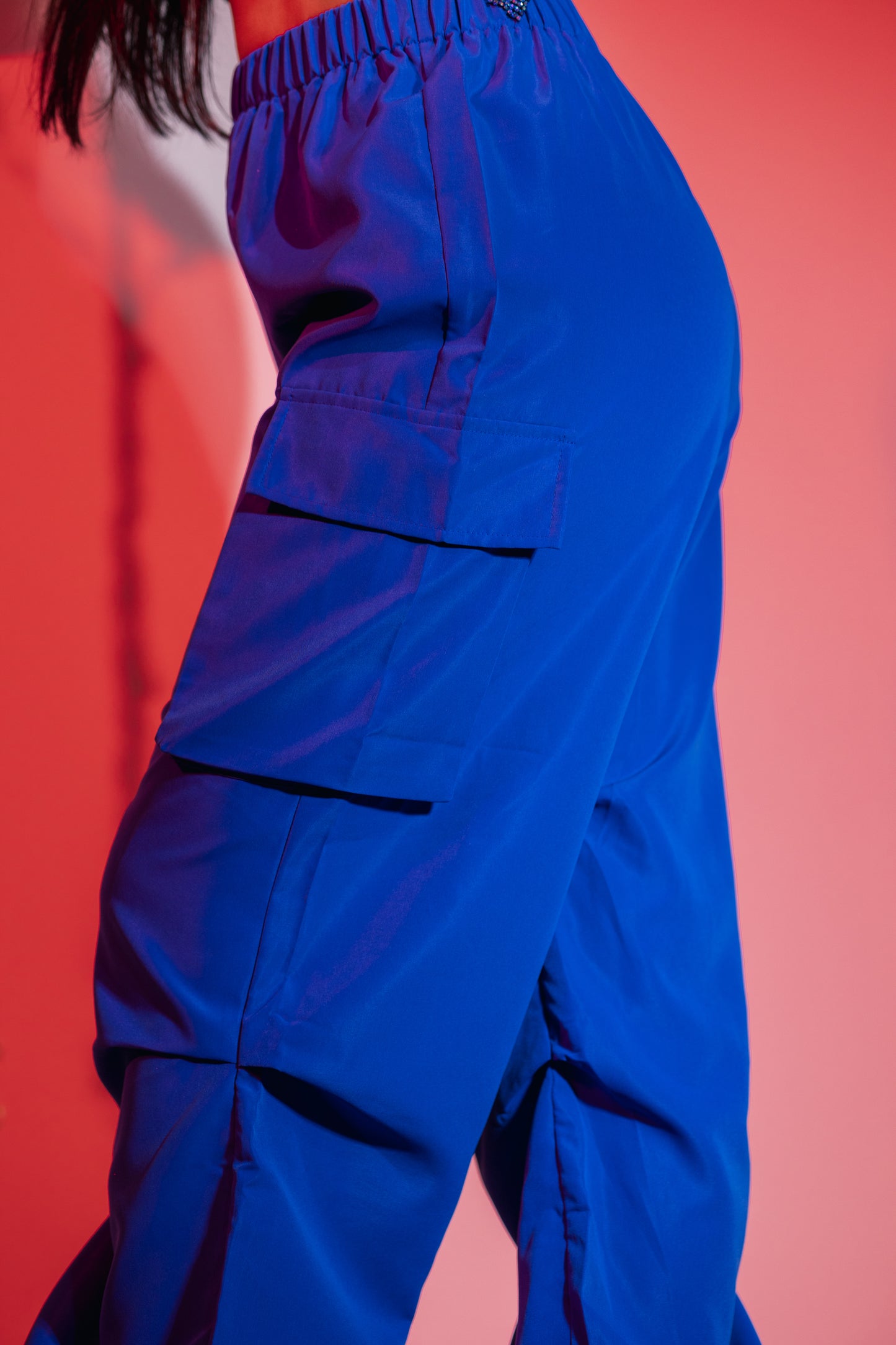 Parachute cargo azul rey de pretina stretch