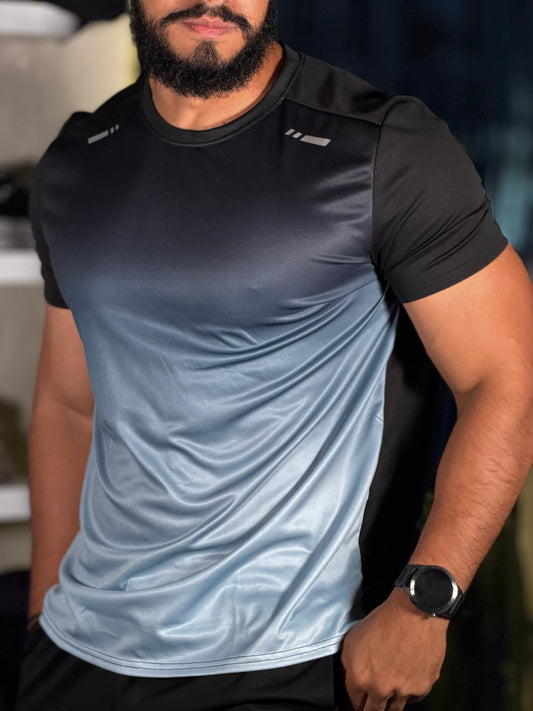 Franela degradada con detalles plateados de caballero deportiva Gris/azul/negro
