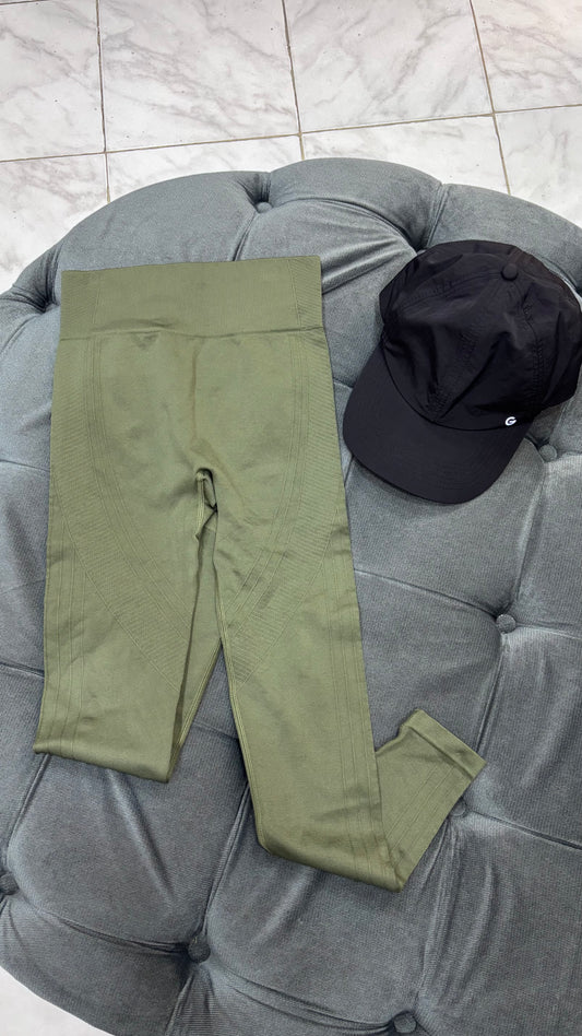 Legging deportivo MUSERA verde militar