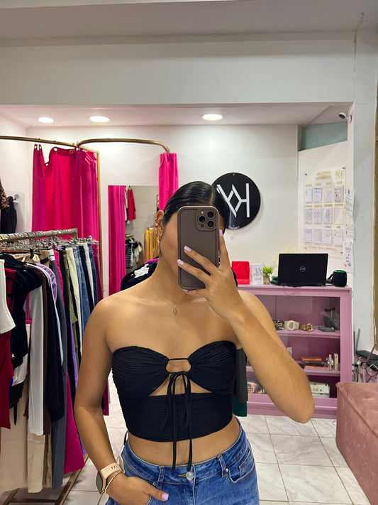 Top strapless texturizado con amarre delantero negro