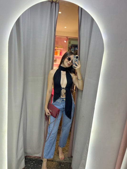 Jean barrel tono medio detalles de costura laterales MOST WANTED
