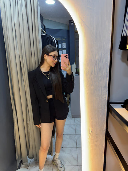Blazer negro de corte en V y botones marrones L.A.