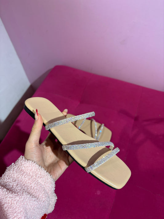 Sandalias de tirantes con pedrería
