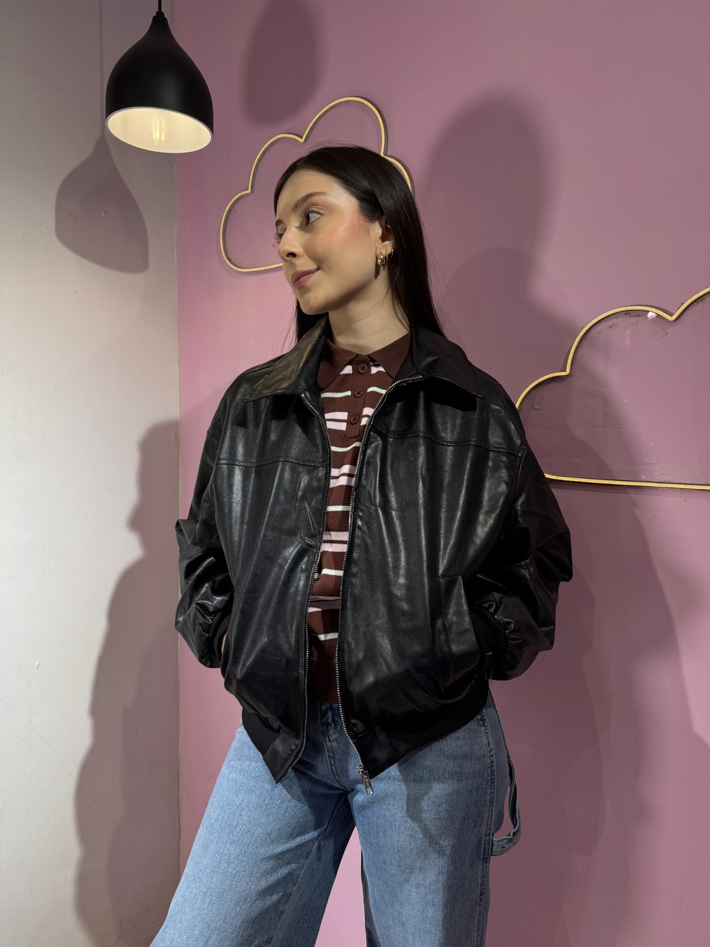 Chaqueta cuero negra vintage