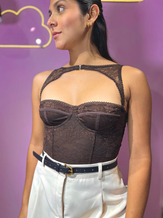Corset de encaje con detalle en el cuello strapless marrón