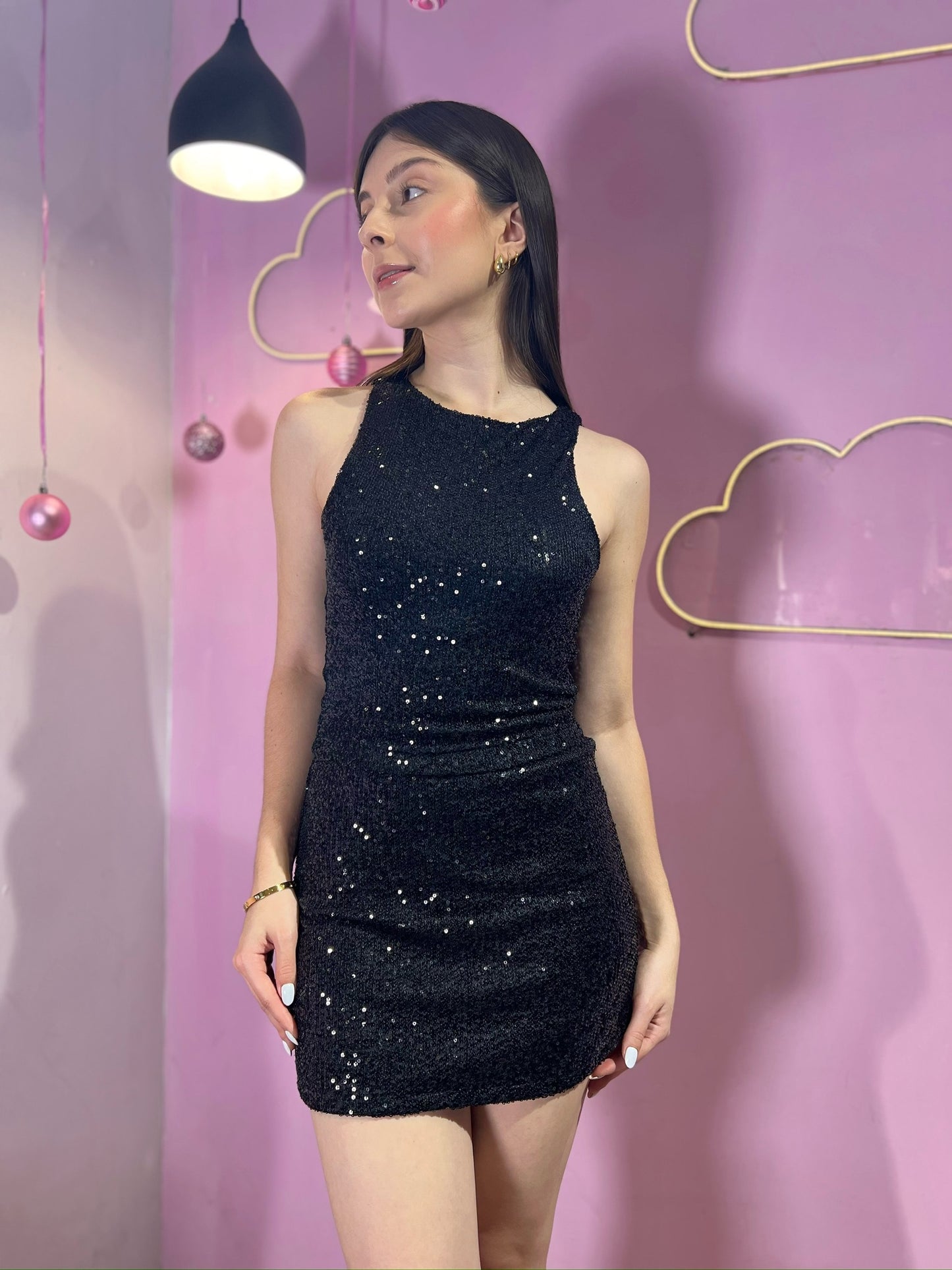 Set de top halter y falda de lentejuelas negra