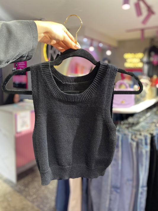 Top tejido pullover negro