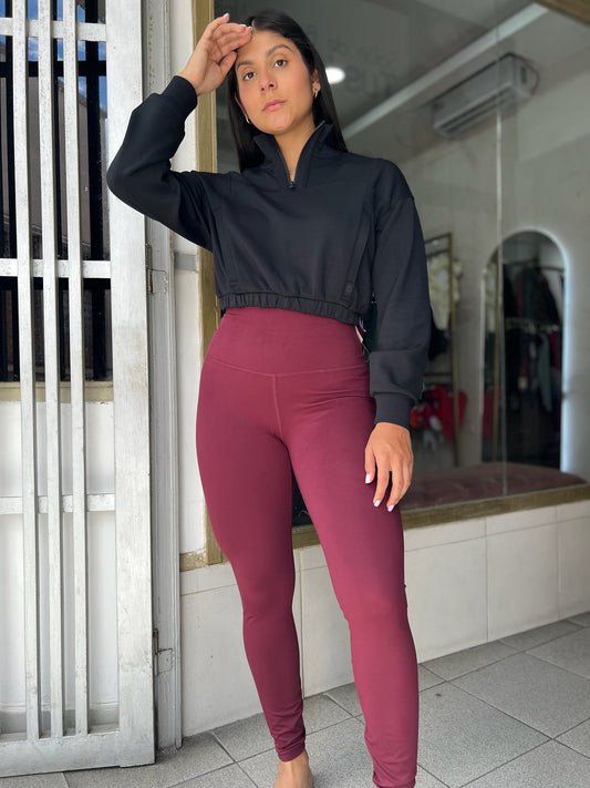 Leggin clásico vino pretina alta HOLLISTER