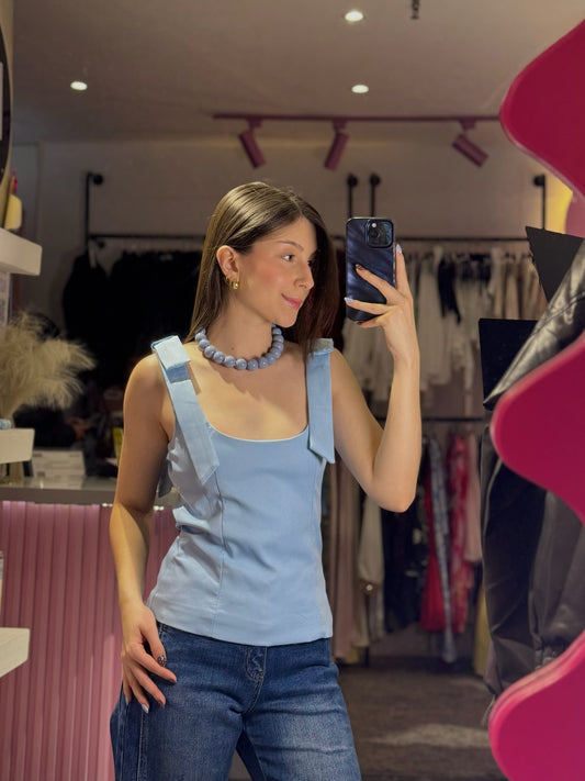 Blusa escote cuadrado y lazos en los hombros corte A azul celeste