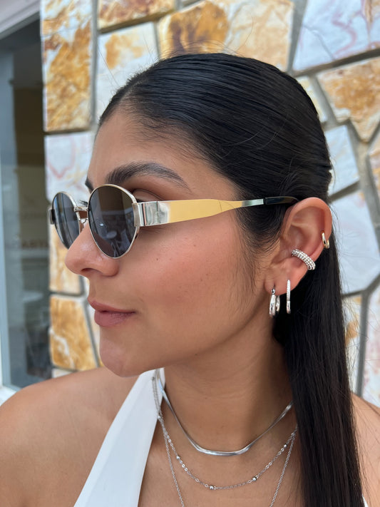 Lentes de sol plateado con negro (inspo celine)