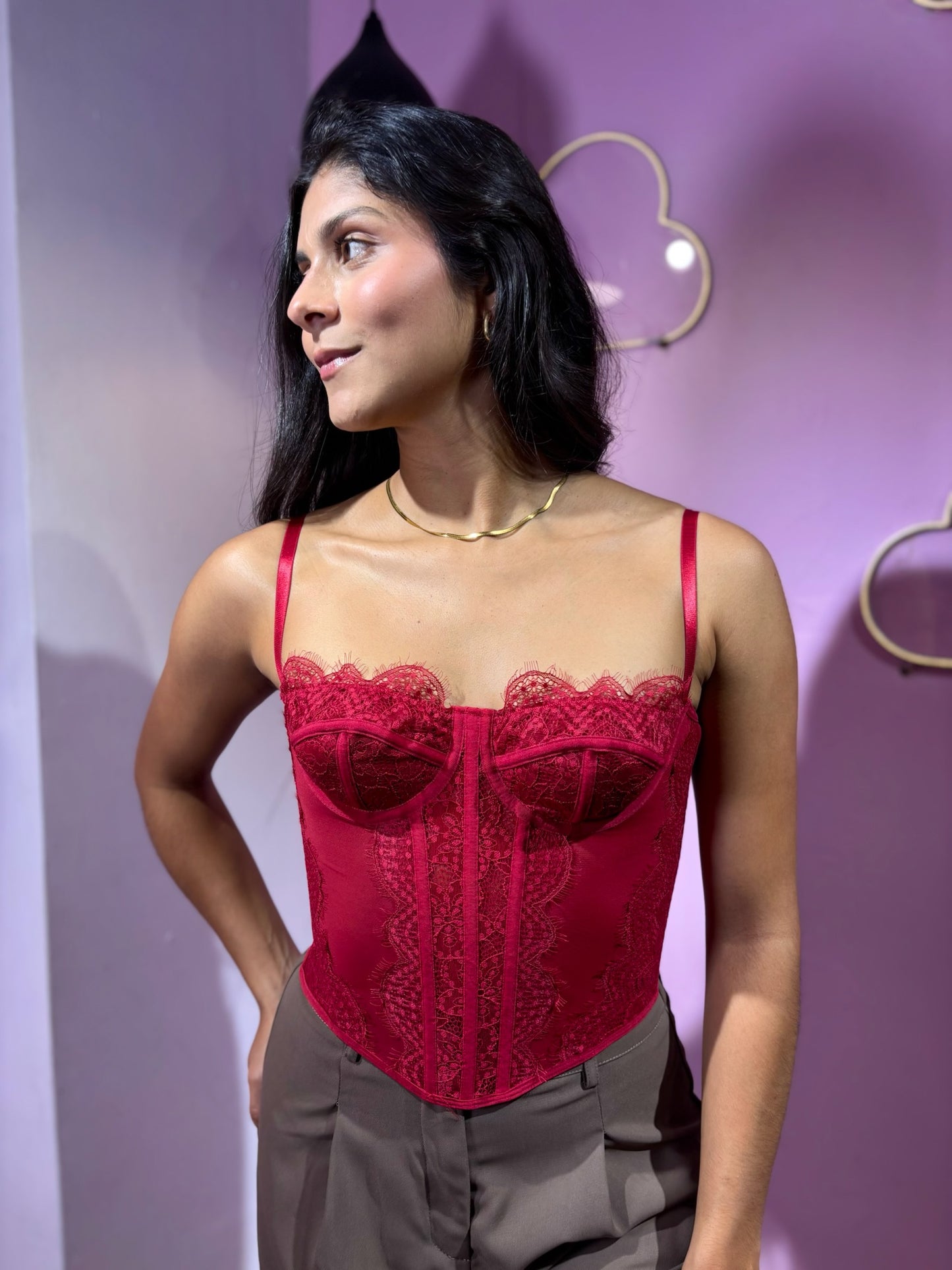 Corset encaje rojo oscuro