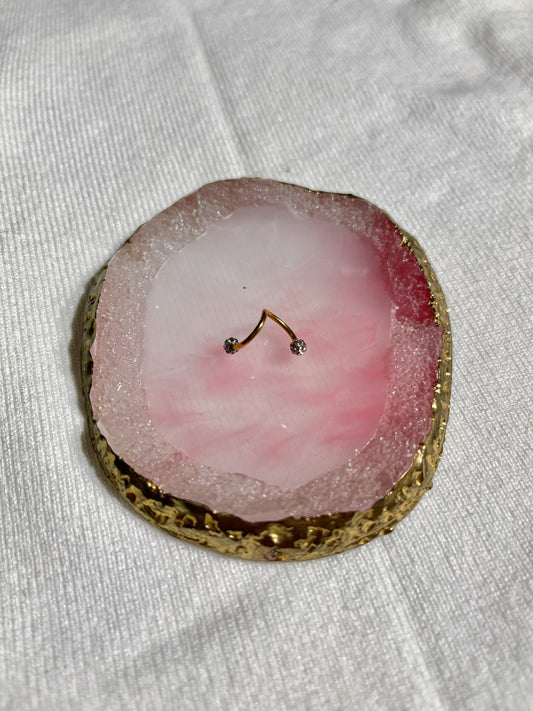 Piercing curveado con puntas de pedrería