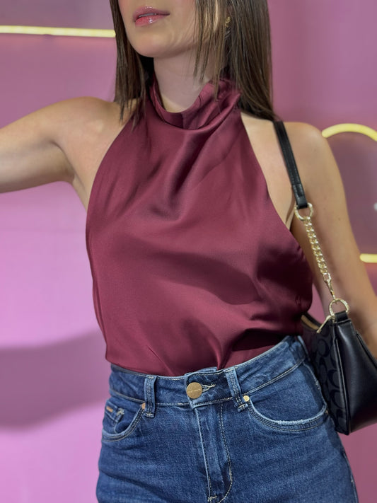 Top cuello bobo de satén vino