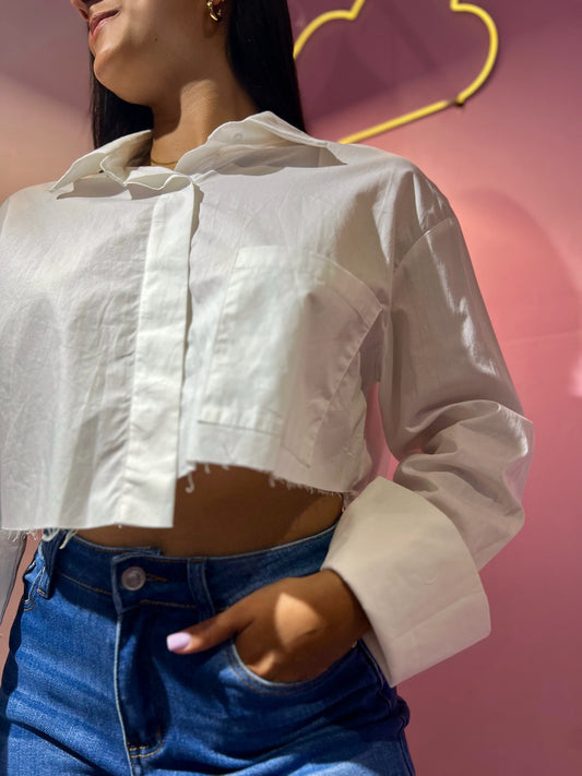 Camisa con bolsillo asimétrica blanca