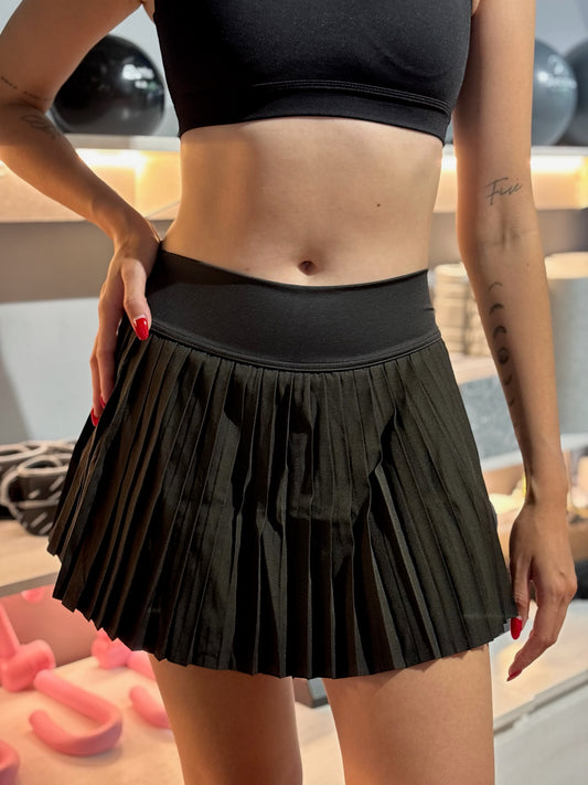 Falda deportiva plisada negra love poem