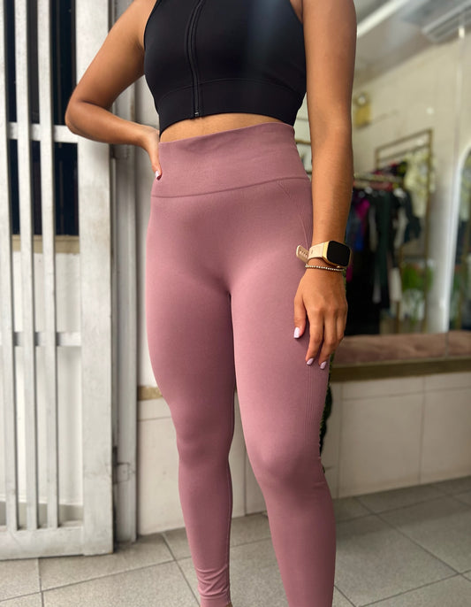Leggin deportivo push up rosa vieja