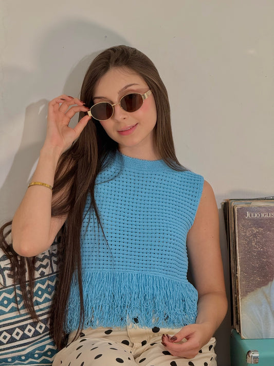 Top tejido halter con flecos azul