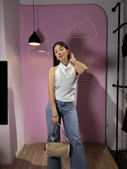 Top cuello bobo de satén blanco