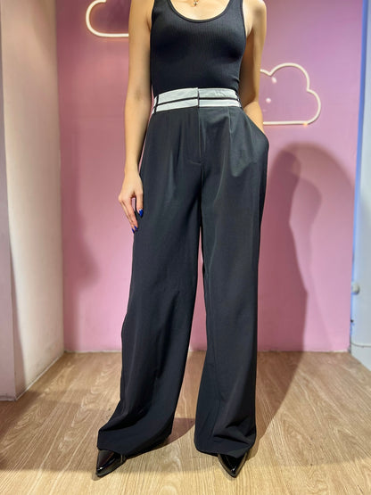 Pantalón de vestir palazzo negro de doble pretina blanca