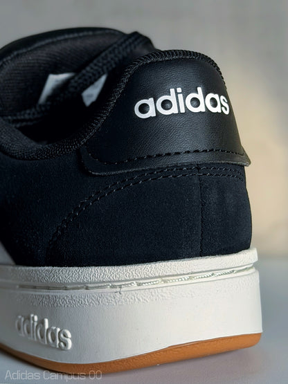 Zapatos GRAND COURT ALPHA 00S de dama ADIDAS negras con lineas blancas