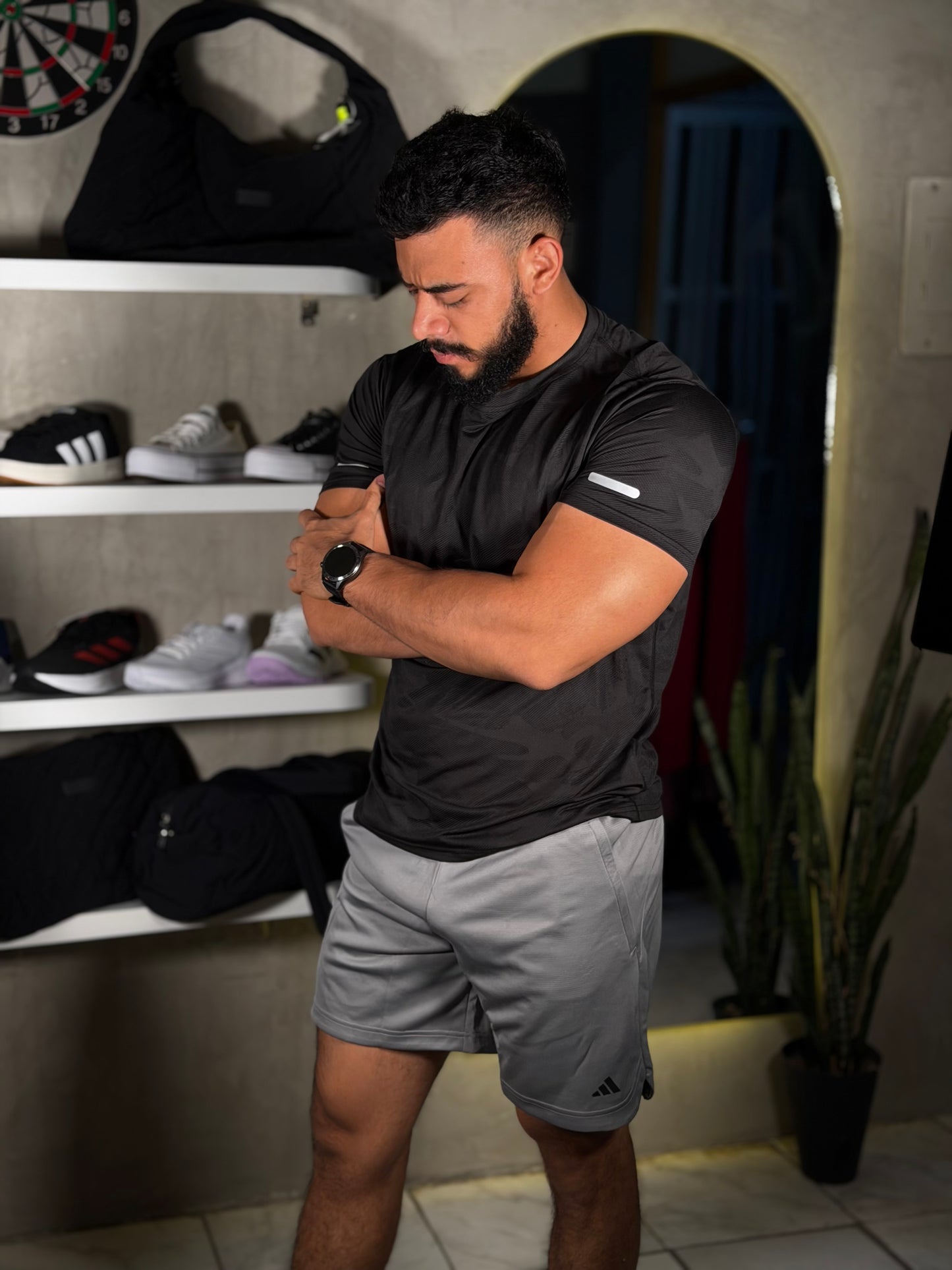 Short con cierre en los bolsillos deportivo ADIDAS gris