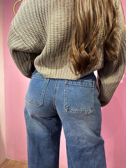 Jean palazzo oscuro con detalles de costura MOST WANTED