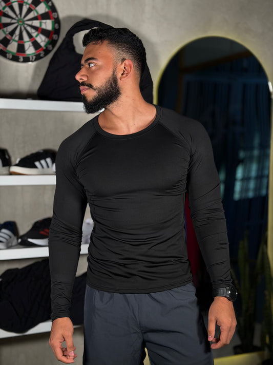 Short de cordón negro y licra debajo deportivo gris oscuro