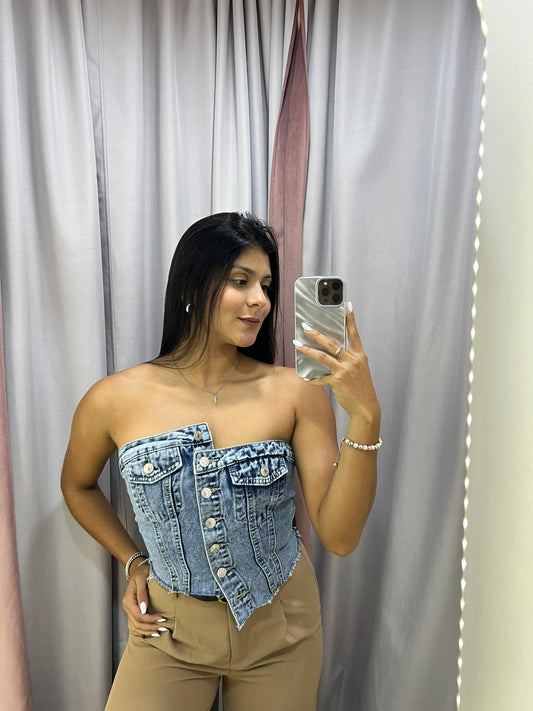 Top strapless de jean con botones