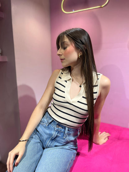 Chemise tejida sin mangas cuello V de rayas