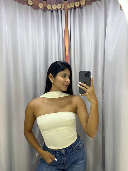 Top strapless con tirante al cuello