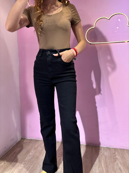 Jean B2U wide leg negro (cd:MK2201)