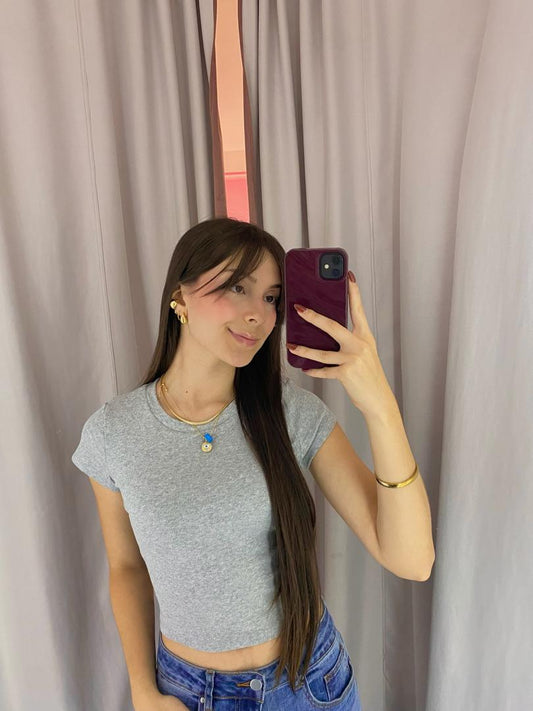 Top básico acanalado gris manga corta